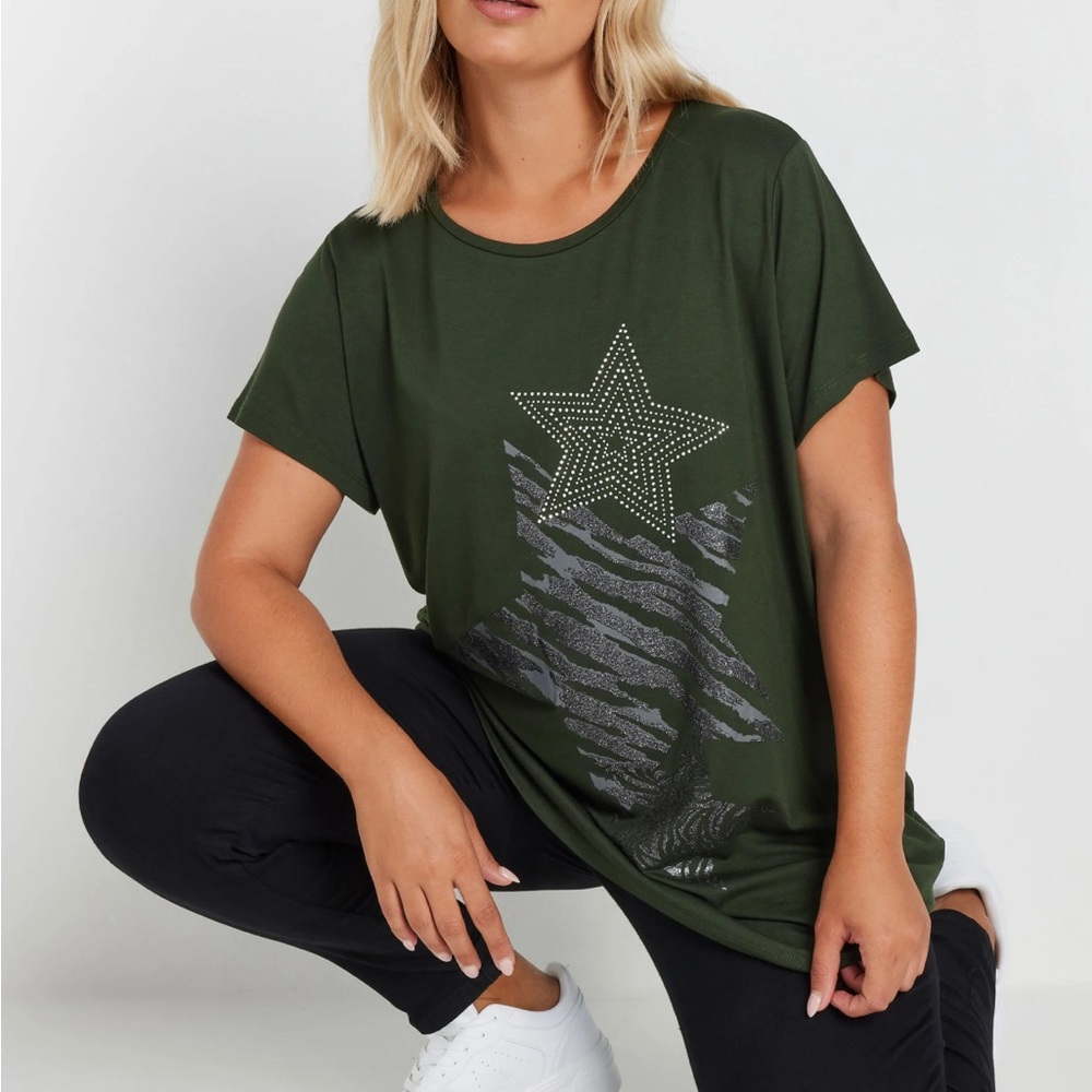 YOURS Curve Green Glitter Star Print T-Shirt - like new!